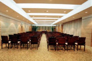 Oasis Hotel Кинхуангдао Екстериор снимка